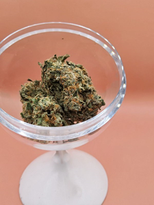 Gorilla Glue #4 - Hybrid 14g THC 17-22%